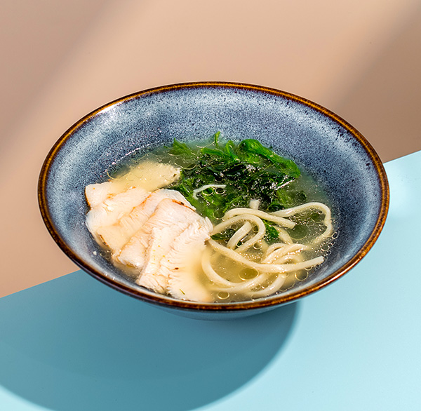 Фото Суп Куриный с лапшой и шпинатом