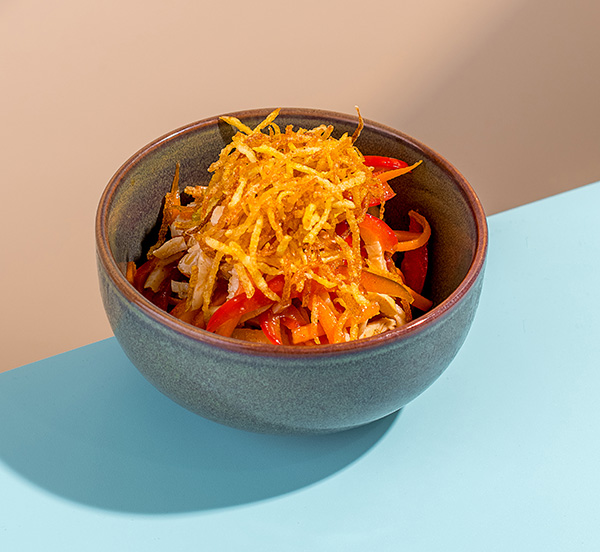 Фото Салат три соломки с курицей